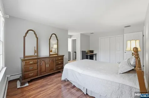 117 S Maple Park Ridge NJ 07656
