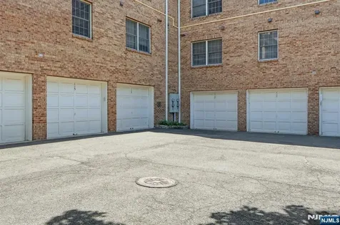 117 S Maple Park Ridge NJ 07656