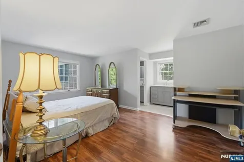 117 S Maple Park Ridge NJ 07656