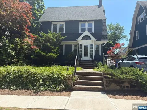 191 Wood Street Rutherford NJ 07070