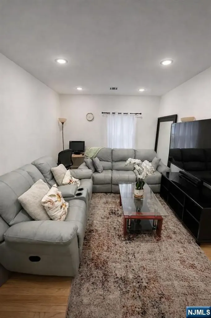 419 Bloomfield Avenue Bloomfield NJ 07003