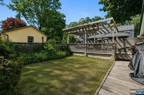 26 Howe Avenue Montclair NJ 07042