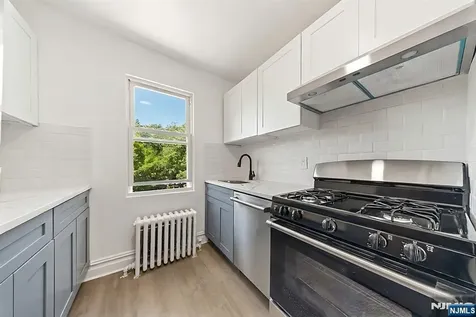 130 Park Avenue Englewood NJ 07631