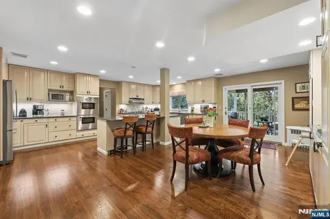 27 Duane Lane Demarest NJ 07627