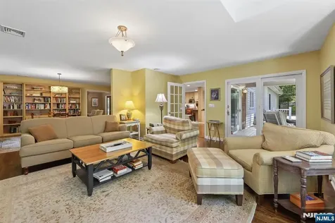 27 Duane Lane Demarest NJ 07627