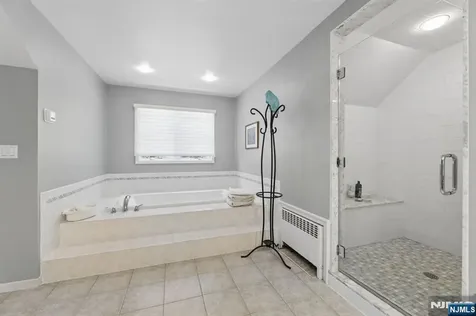 27 Duane Lane Demarest NJ 07627