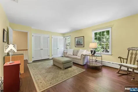 27 Duane Lane Demarest NJ 07627