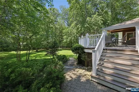 27 Duane Lane Demarest NJ 07627