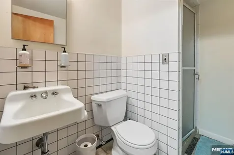 27 Duane Lane Demarest NJ 07627