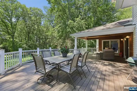 27 Duane Lane Demarest NJ 07627