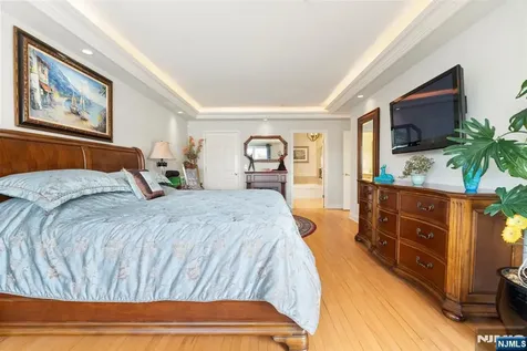 108 The Promenade Edgewater NJ 07020