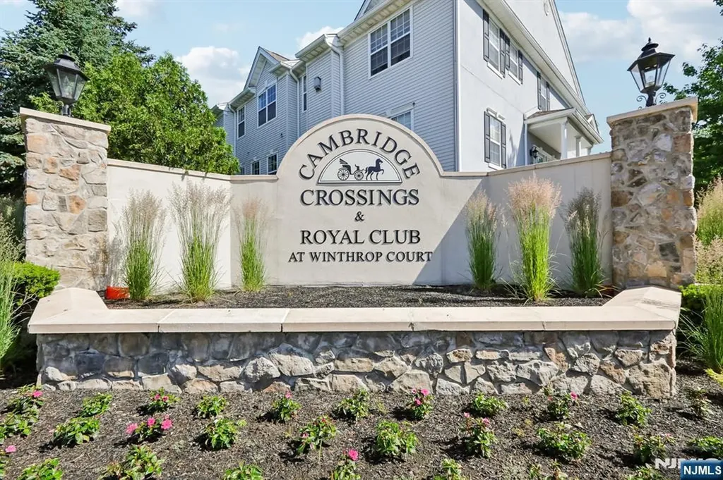 9104 Ravenscroft Road Clifton NJ 07013