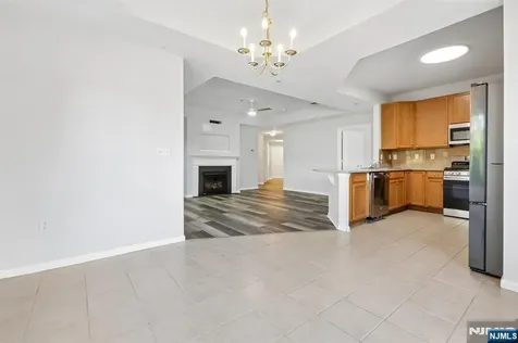 9104 Ravenscroft Road Clifton NJ 07013