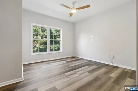 9104 Ravenscroft Road Clifton NJ 07013