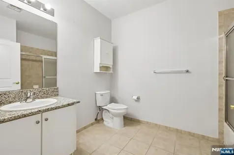 9104 Ravenscroft Road Clifton NJ 07013