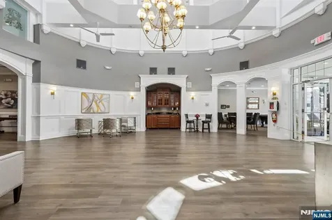 9104 Ravenscroft Road Clifton NJ 07013