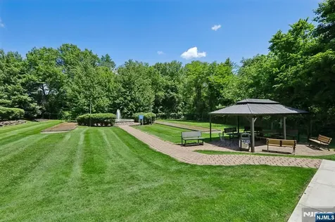 9104 Ravenscroft Road Clifton NJ 07013
