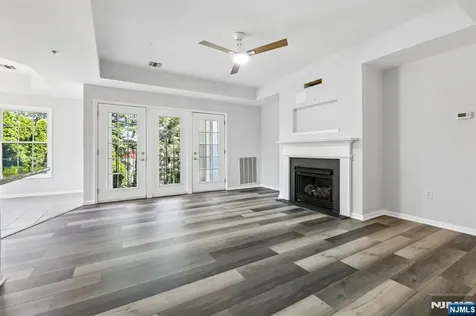 9104 Ravenscroft Road Clifton NJ 07013