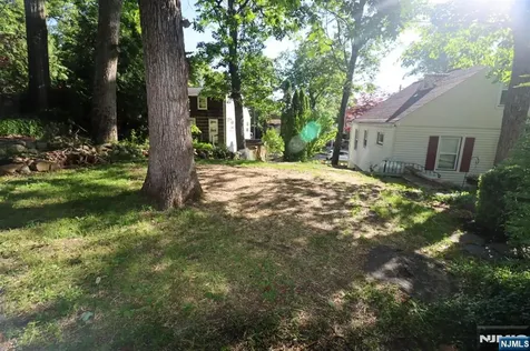 1 Dorel Road Hopatcong NJ 07821