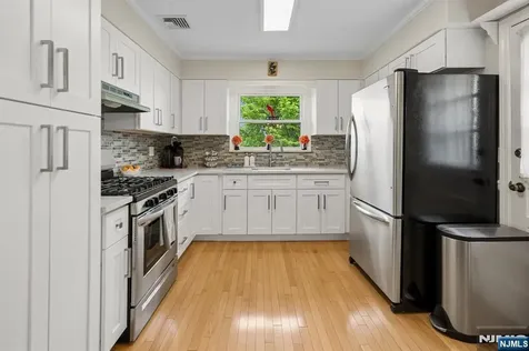 95 Park Place Kearny NJ 07032
