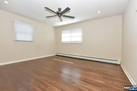 24 Maple Avenue Waldwick NJ 07463