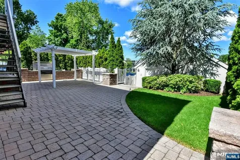 24 Maple Avenue Waldwick NJ 07463