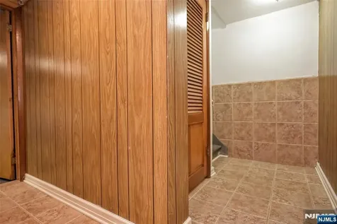 24 Maple Avenue Waldwick NJ 07463