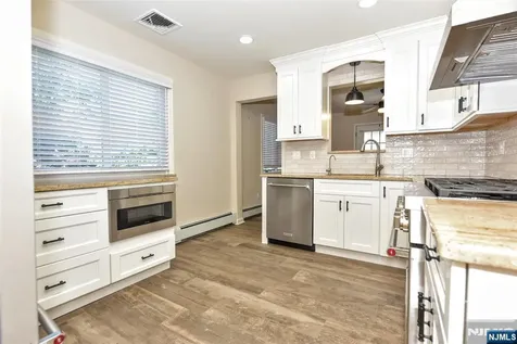 24 Maple Avenue Waldwick NJ 07463