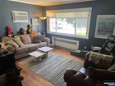 2 Davis Drive Lodi NJ 07644