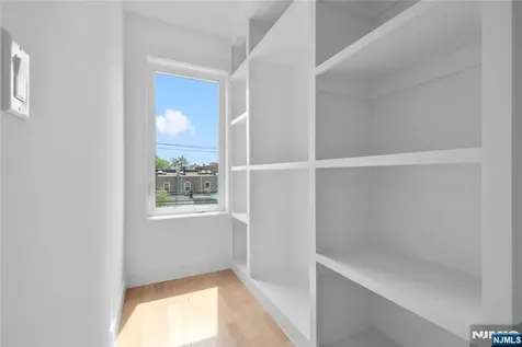 403A Maple Kearny NJ 07032