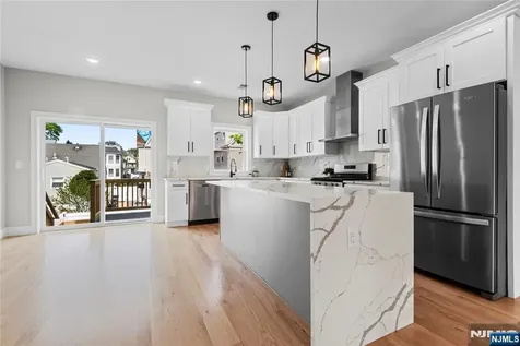403A Maple Kearny NJ 07032