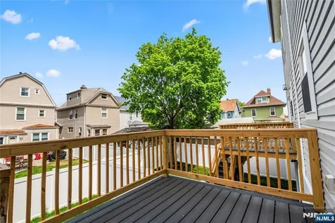 403A Maple Kearny NJ 07032