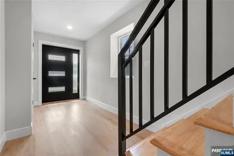 403A Maple Kearny NJ 07032