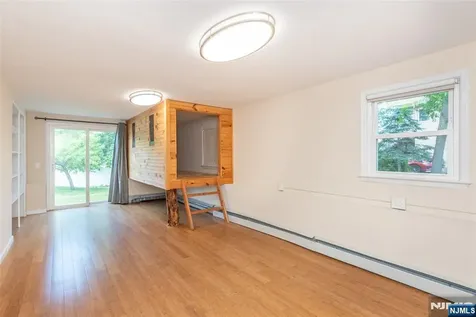 68 Mandeville Drive Wayne NJ 07470