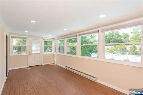 68 Mandeville Drive Wayne NJ 07470