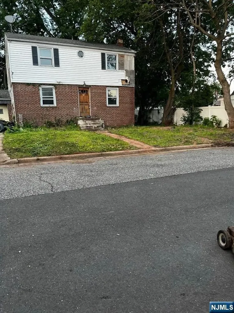 416 Alexander Avenue Linden NJ 07036