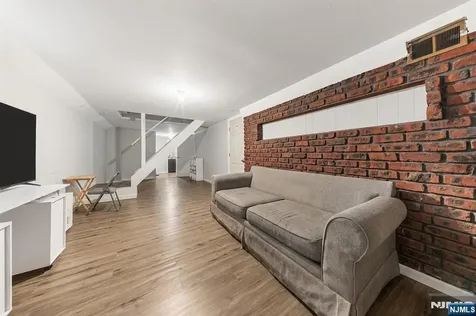 1466 44th Street North Bergen NJ 07047