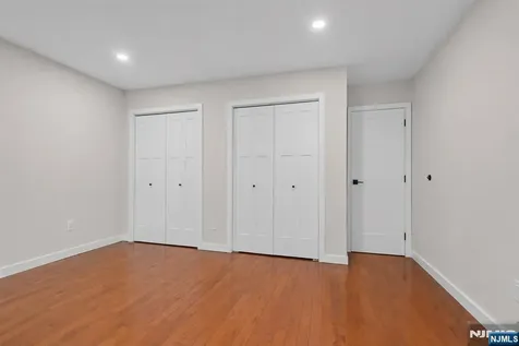 29 N End Drive Secaucus NJ 07094