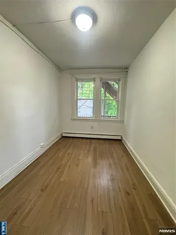 178 Howe Avenue Passaic NJ 07055