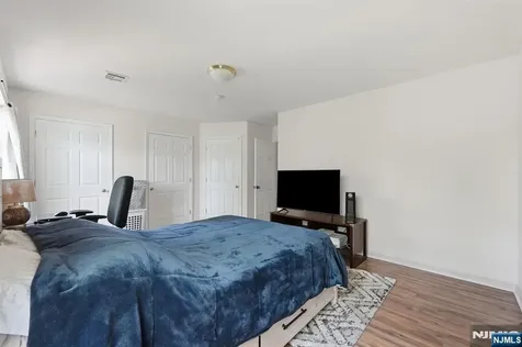 606 19th Street Newark NJ 07103
