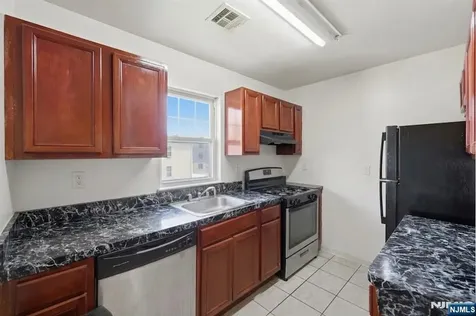 606 19th Street Newark NJ 07103