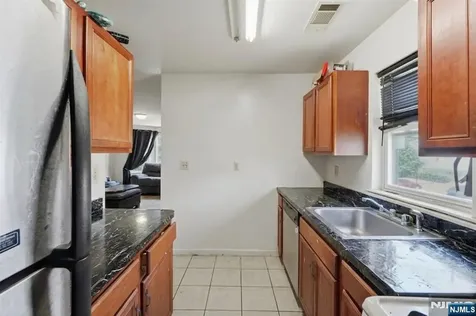 606 19th Street Newark NJ 07103