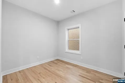 441 John Street East Newark NJ 07029