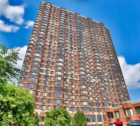 100 Old Palisade Road Fort Lee NJ 07024