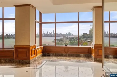 100 Old Palisade Road Fort Lee NJ 07024