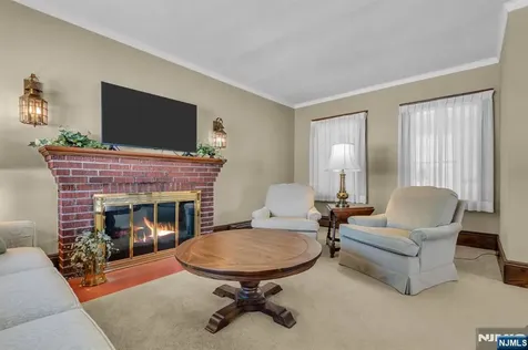 122 Herbert Avenue Closter NJ 07624