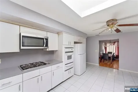 767 Kingsland Avenue Ridgefield NJ 07657
