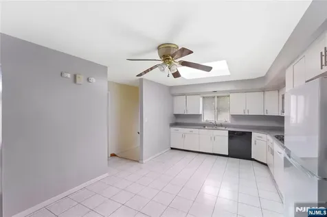 767 Kingsland Avenue Ridgefield NJ 07657
