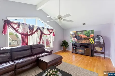 767 Kingsland Avenue Ridgefield NJ 07657