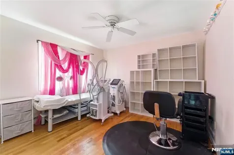 767 Kingsland Avenue Ridgefield NJ 07657